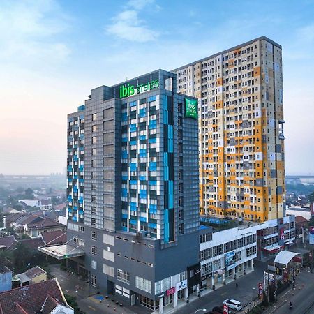 Ibis Styles Bekasi Jatibening Hotel Luaran gambar