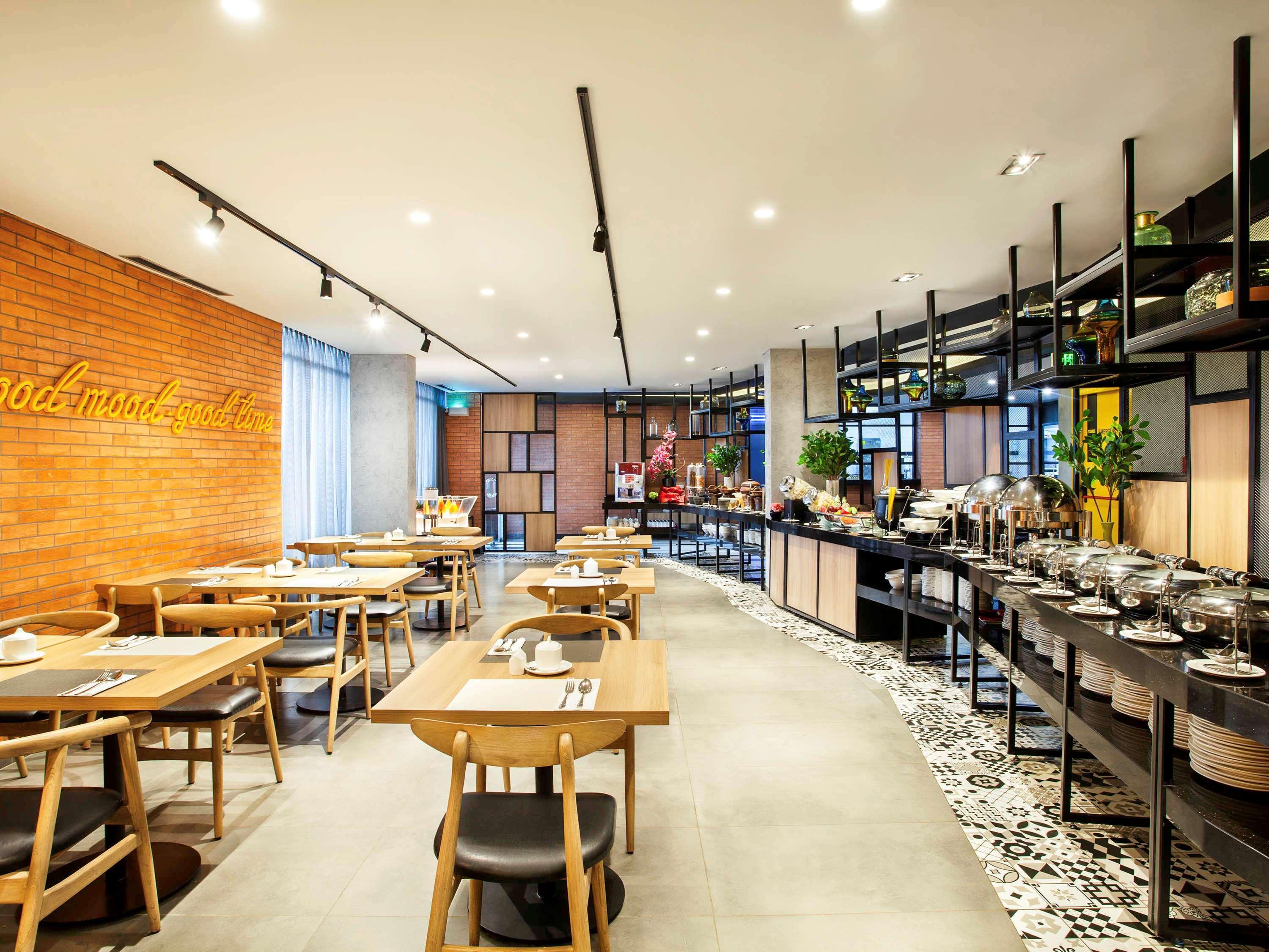 Ibis Styles Bekasi Jatibening Hotel Luaran gambar