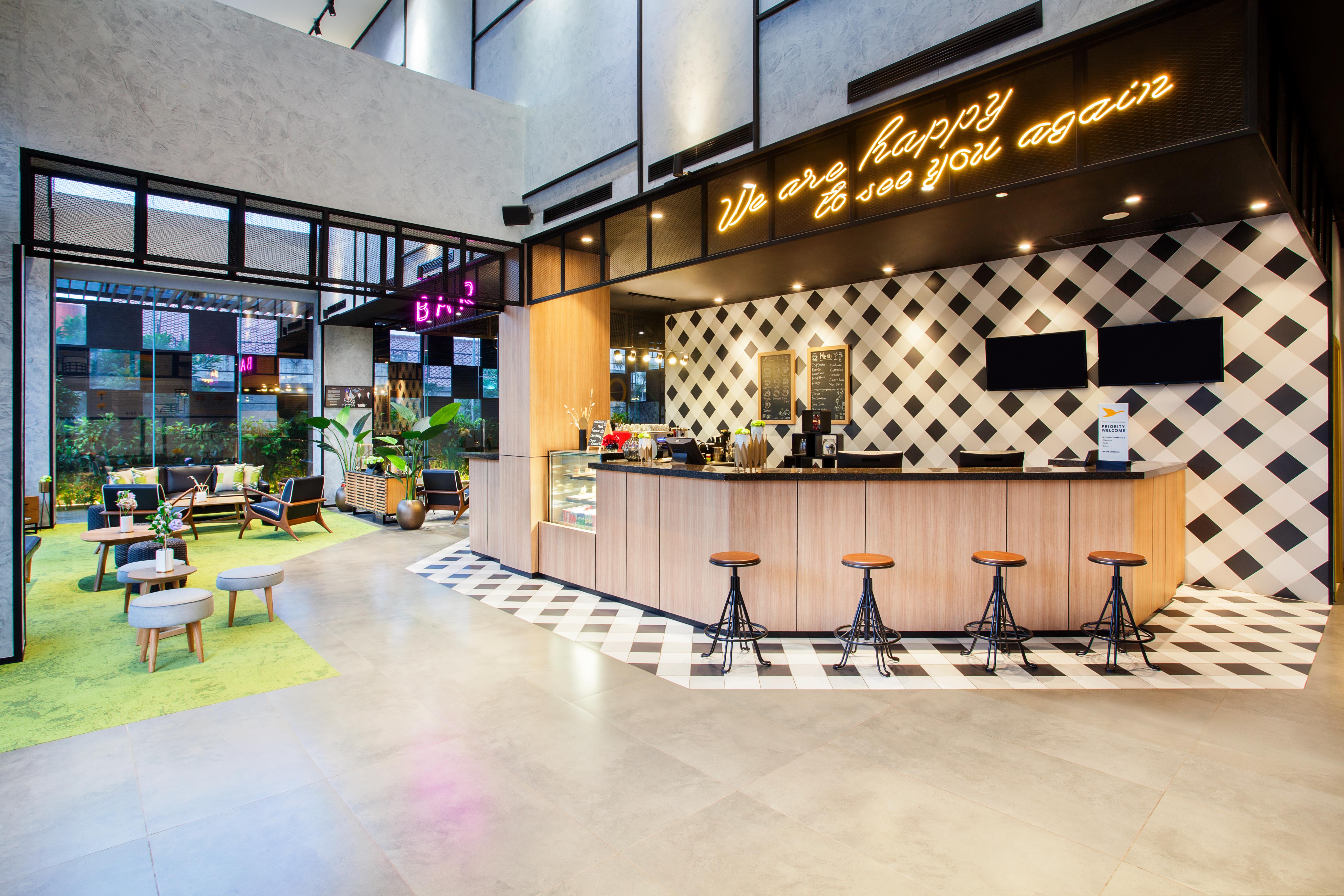 Ibis Styles Bekasi Jatibening Hotel Luaran gambar