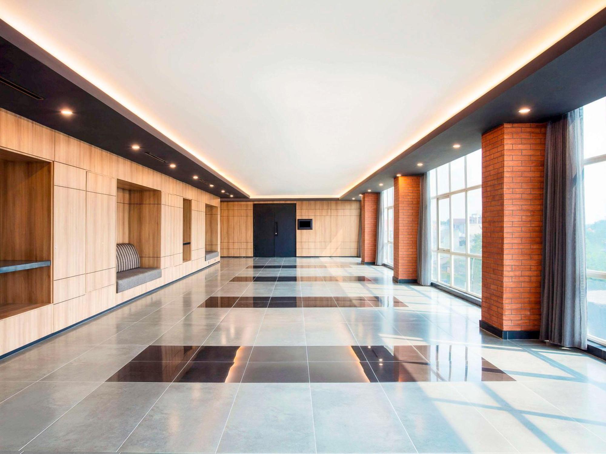 Ibis Styles Bekasi Jatibening Hotel Luaran gambar