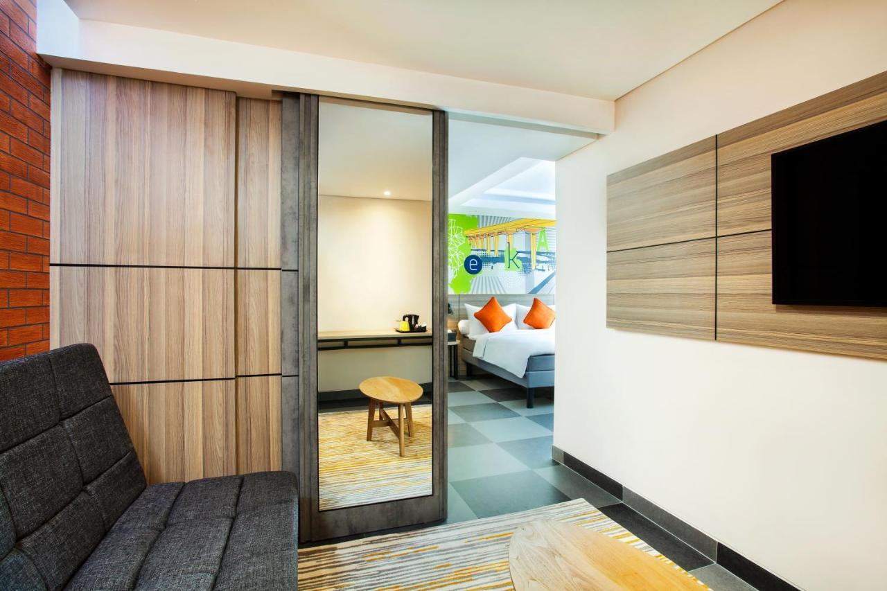 Ibis Styles Bekasi Jatibening Hotel Luaran gambar